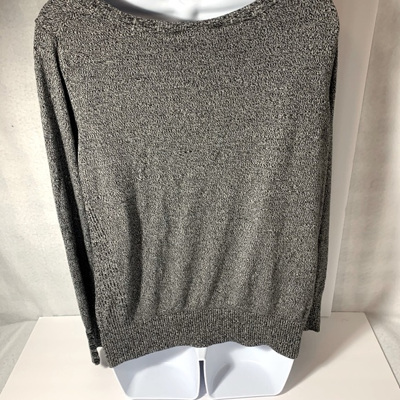 Sweater - Picture 2 of 3